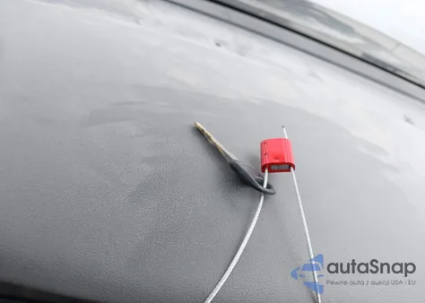 1997 Ford Aerostar Xlt from USA, damaged, VIN 1FMCA11U6VZB59802